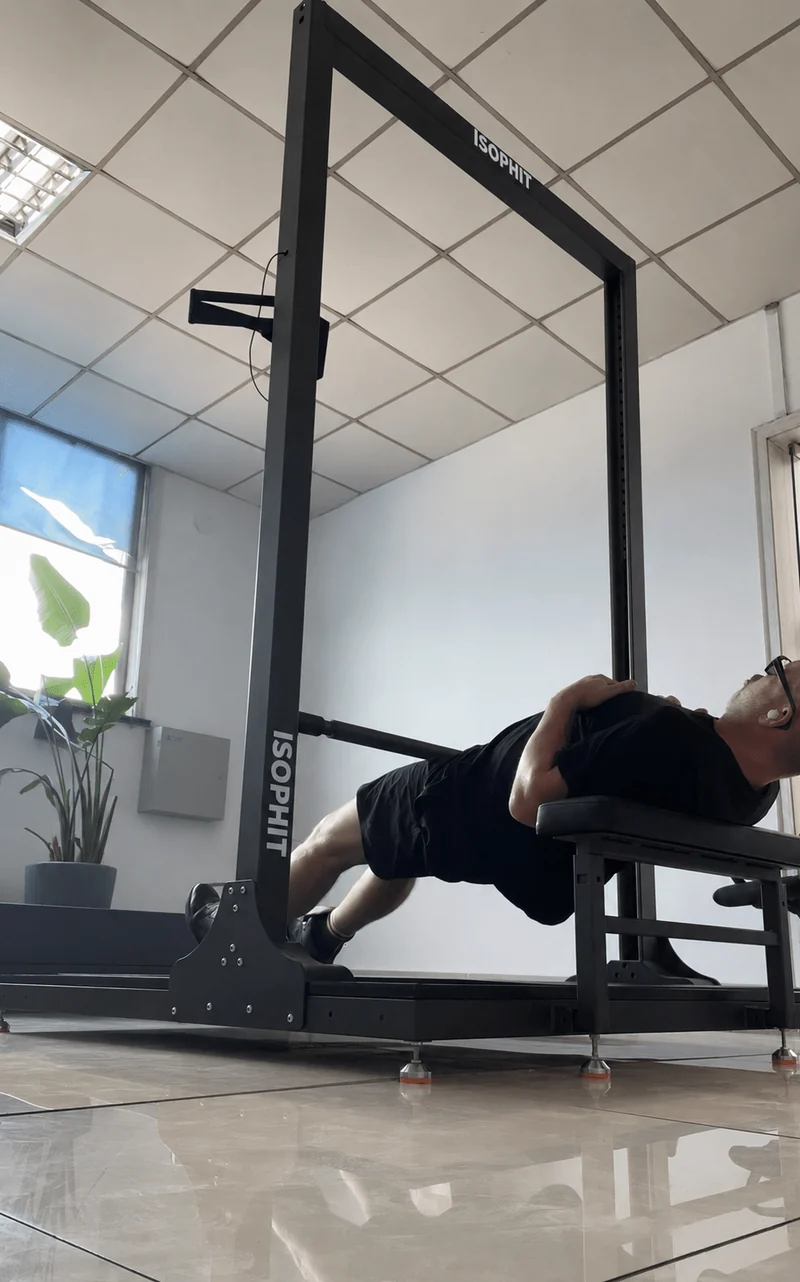 ISOPHIT The Rig — tlaková pozice vleže na lavici